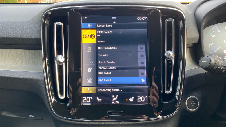 Volvo Xc40 2.0 B4P Inscription Pro 5dr Auto Petrol Estate